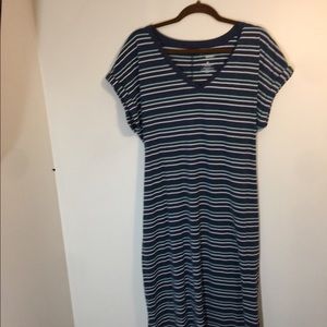 Sonoma Woman’s Dress With Slits On Both Sides